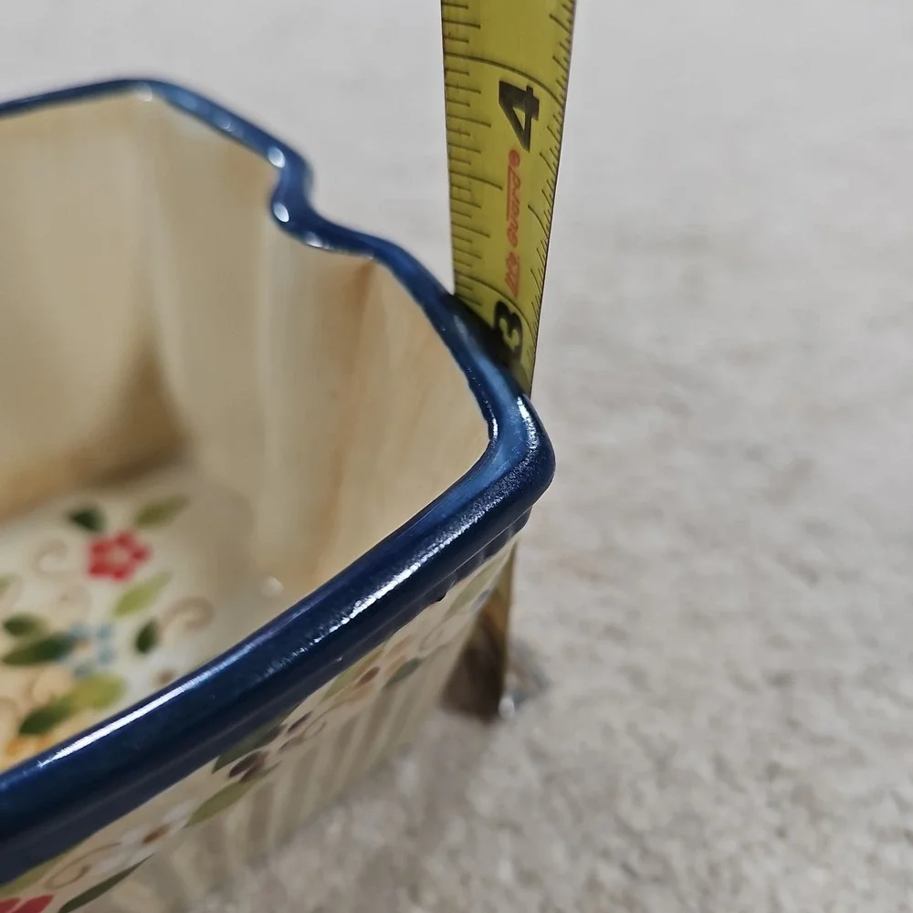 Temptations by Tara Petals 1 Qt Blue Edge Floral Baking Casserole Dish